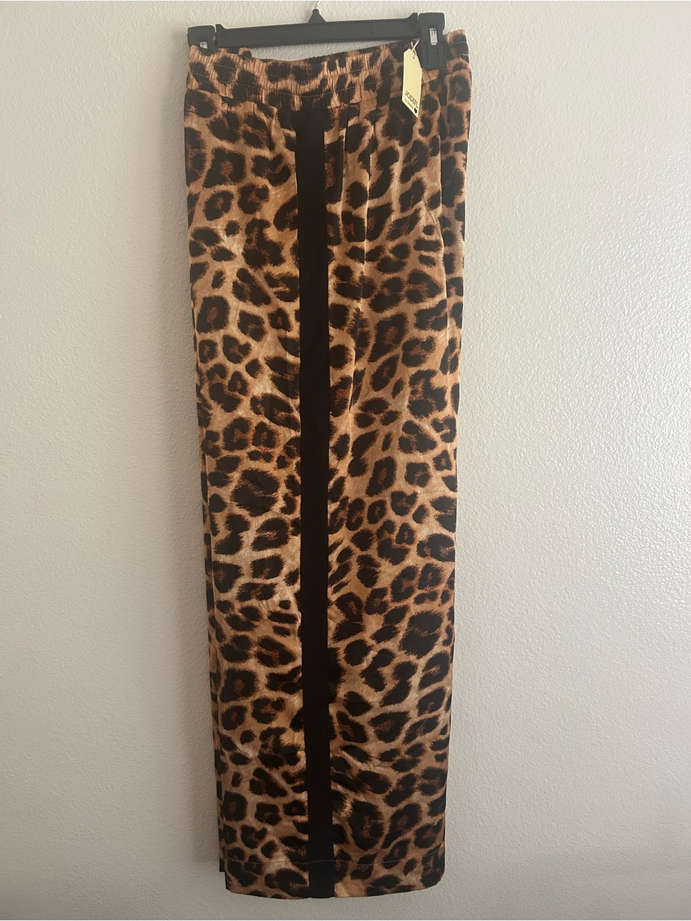 JODIFL Leopard Print Wide Leg Pants